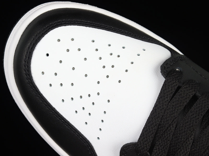 AJ1 Mid