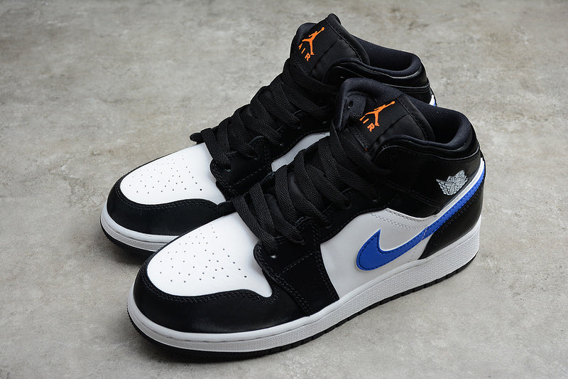 AJ1 Mid