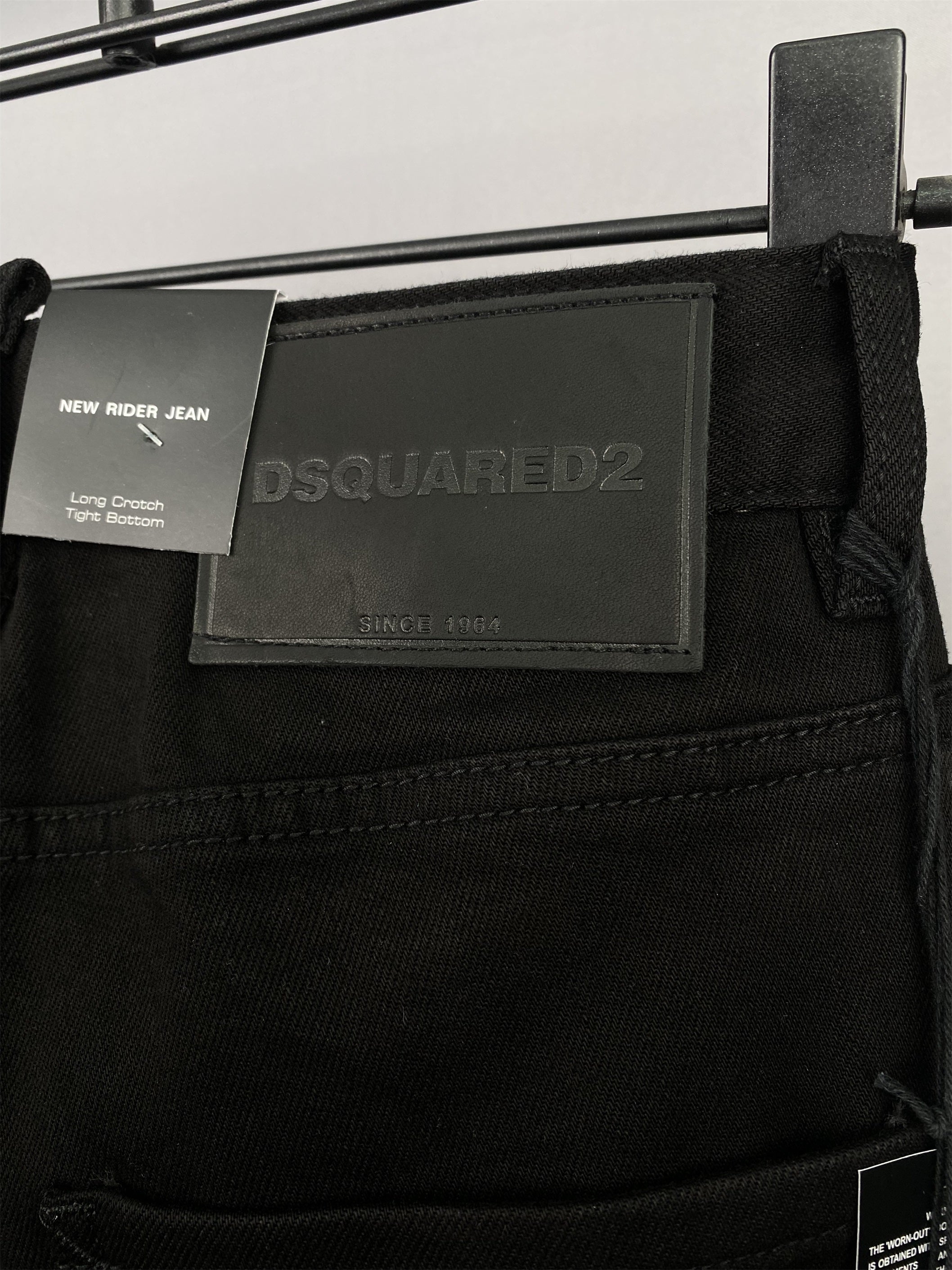 D2 Jeans