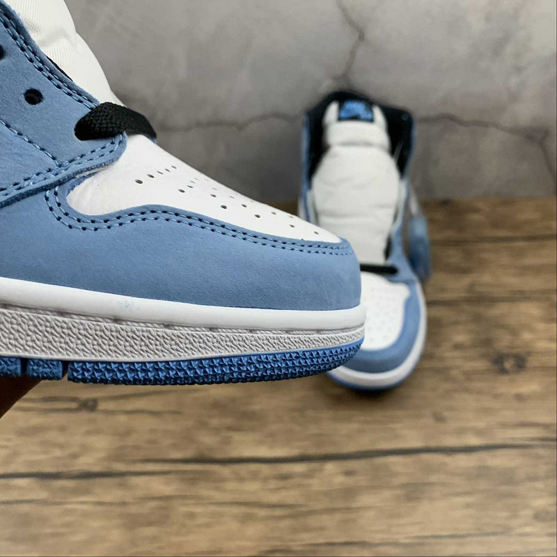 AJ1 High