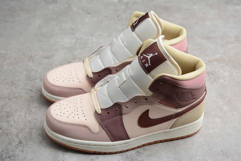 AJ1 Mid