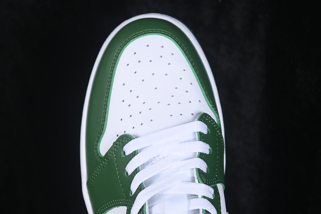 AJ1 Low