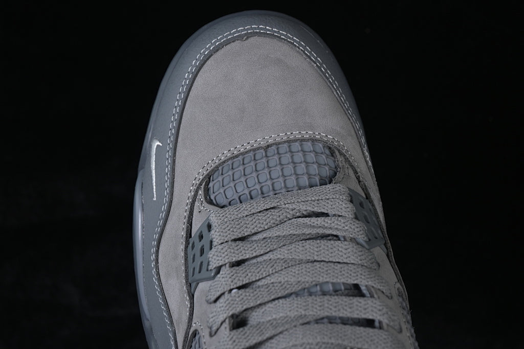 AJ4