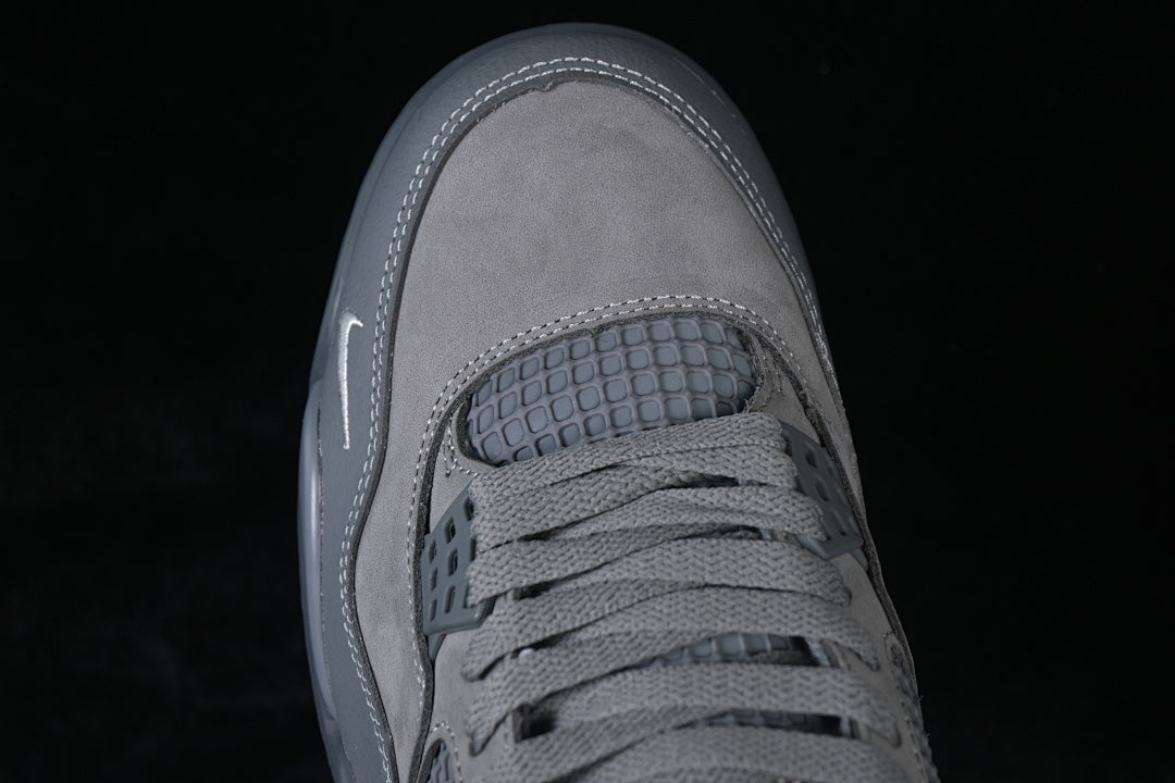 AJ4