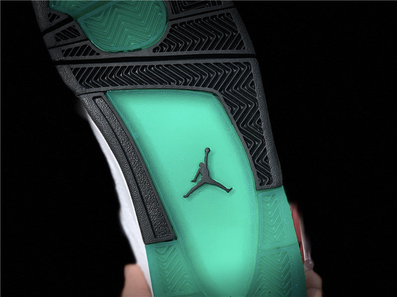AJ4