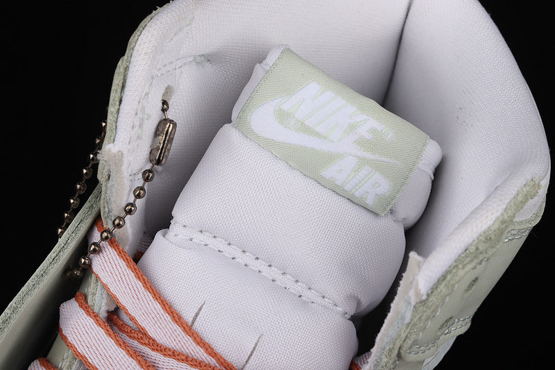 AJ1 High