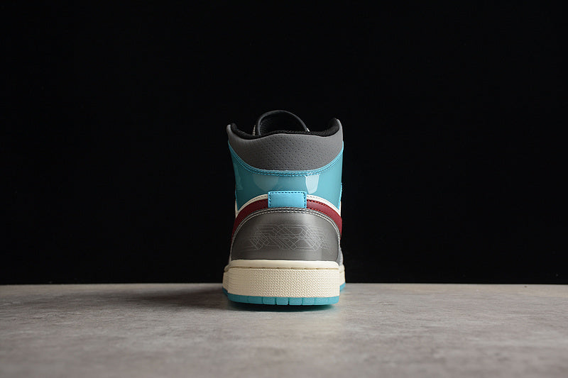 AJ1 Mid