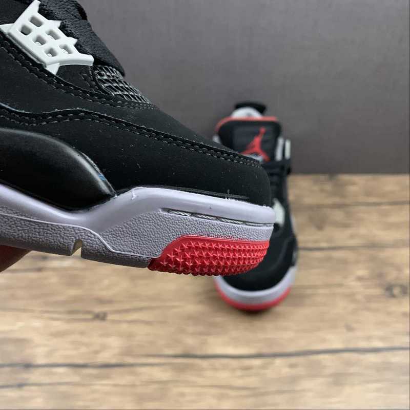 AJ4
