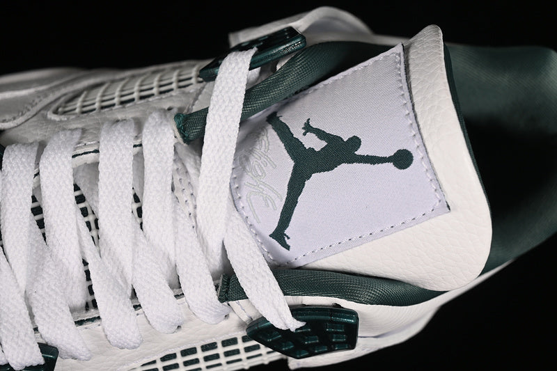 AJ4