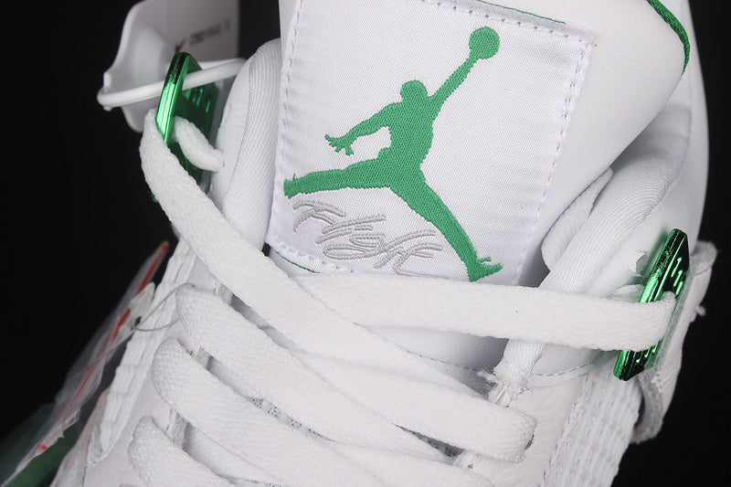 AJ4