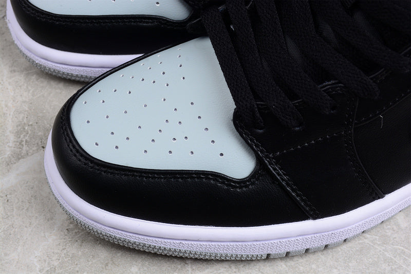 AJ1 Mid
