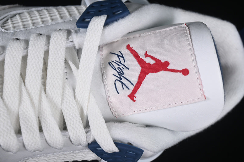 AJ4