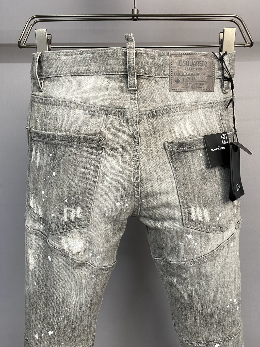 D2 Jeans