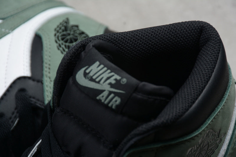 AJ1 High