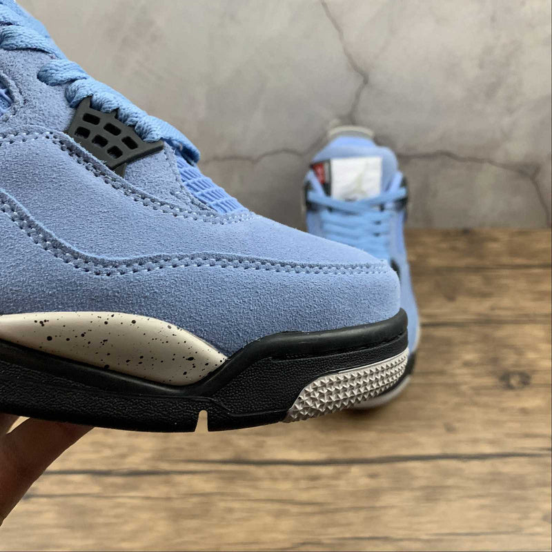 AJ4