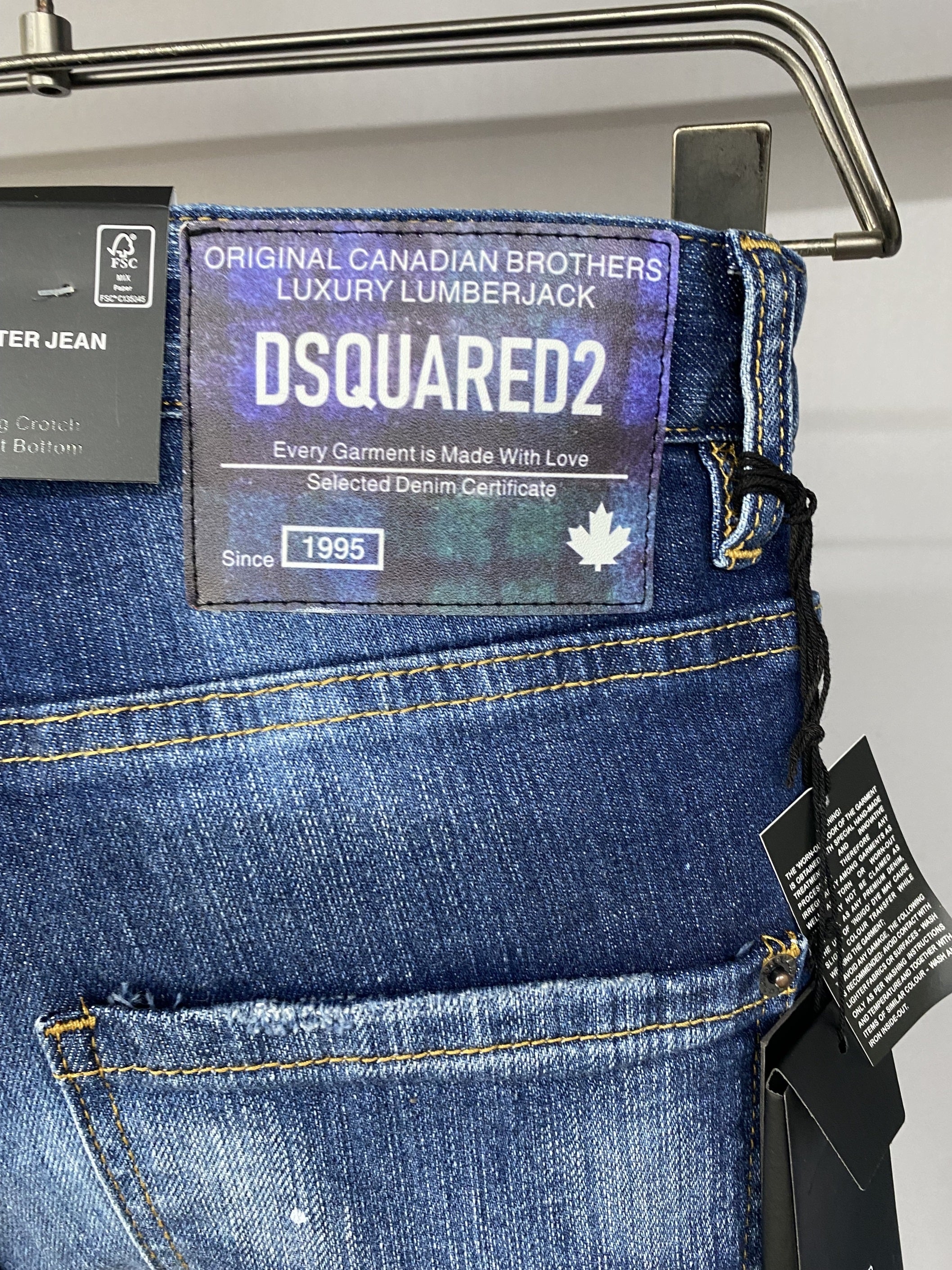 D2 Jeans