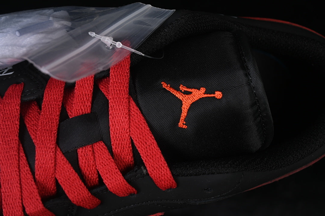 AJ1 Low