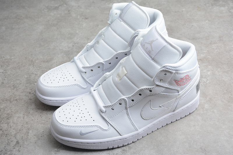 AJ1 Mid