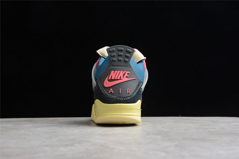 AJ4