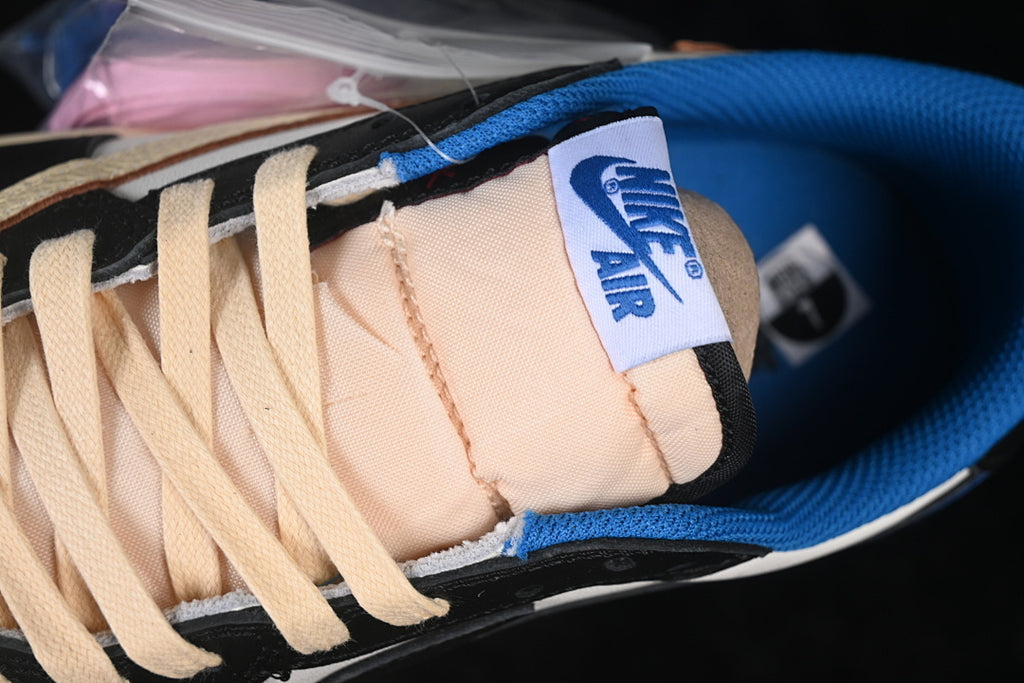 AJ1 Low