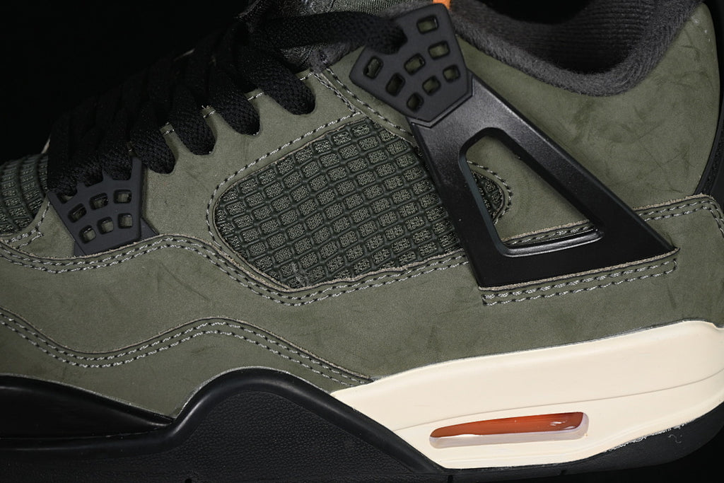 AJ4