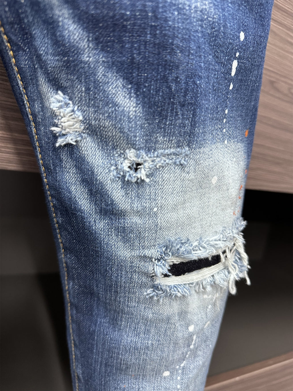 D2 Jeans