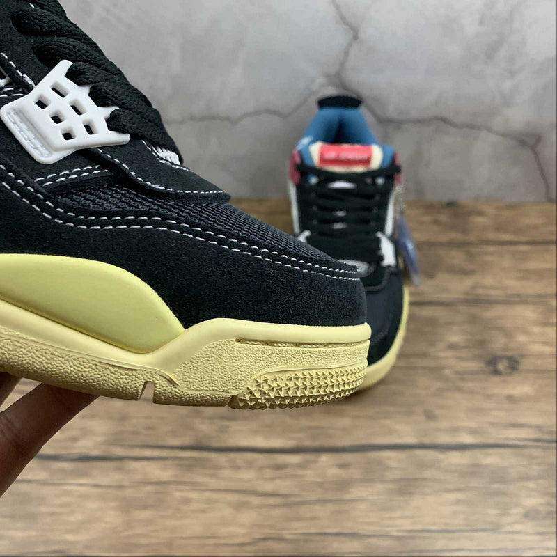 AJ4