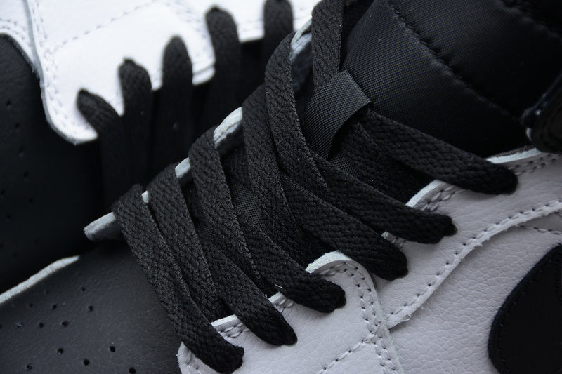AJ1 Mid