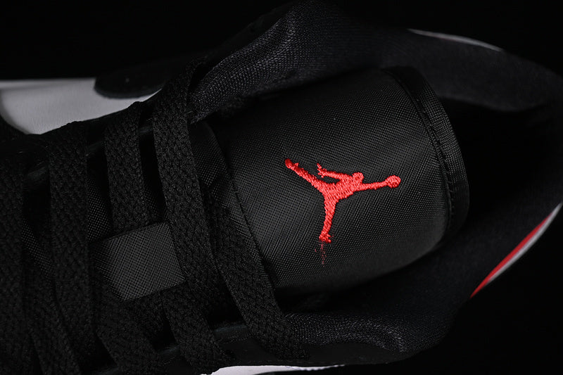 AJ1 Low