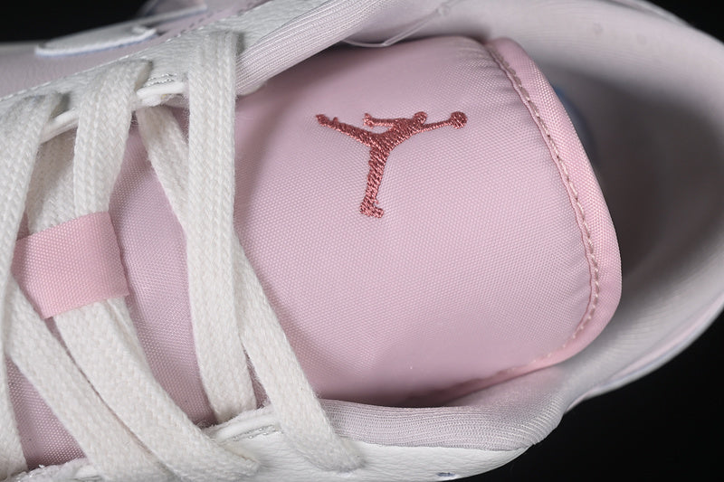 AJ1 Low