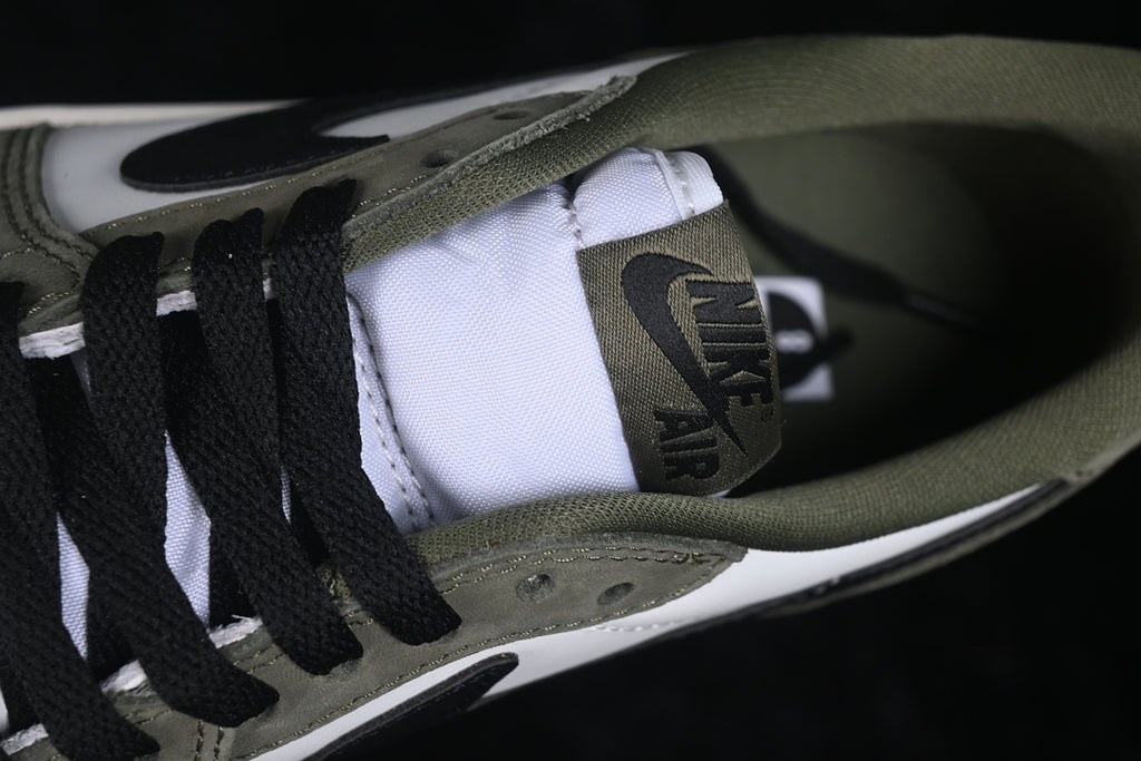 AJ1 Low