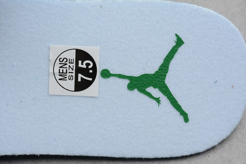 AJ1 Mid