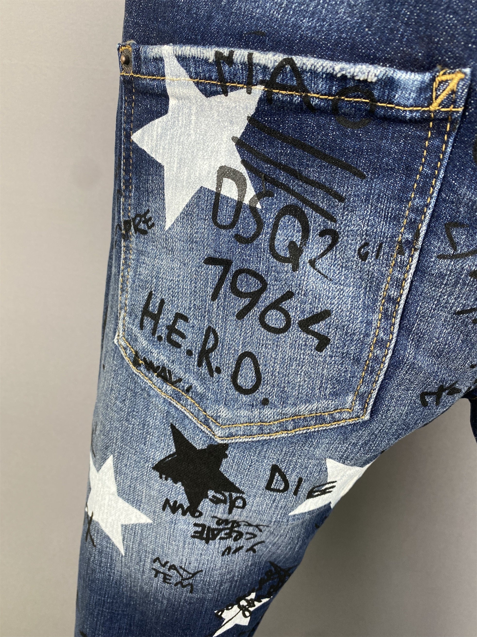D2 Jeans