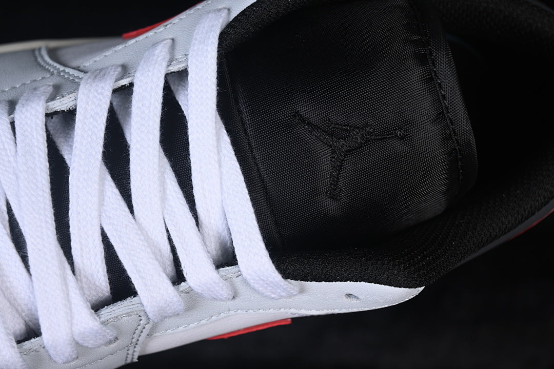 AJ1 Low