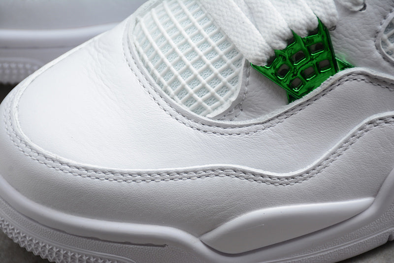 AJ4