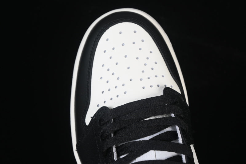 AJ1 Low
