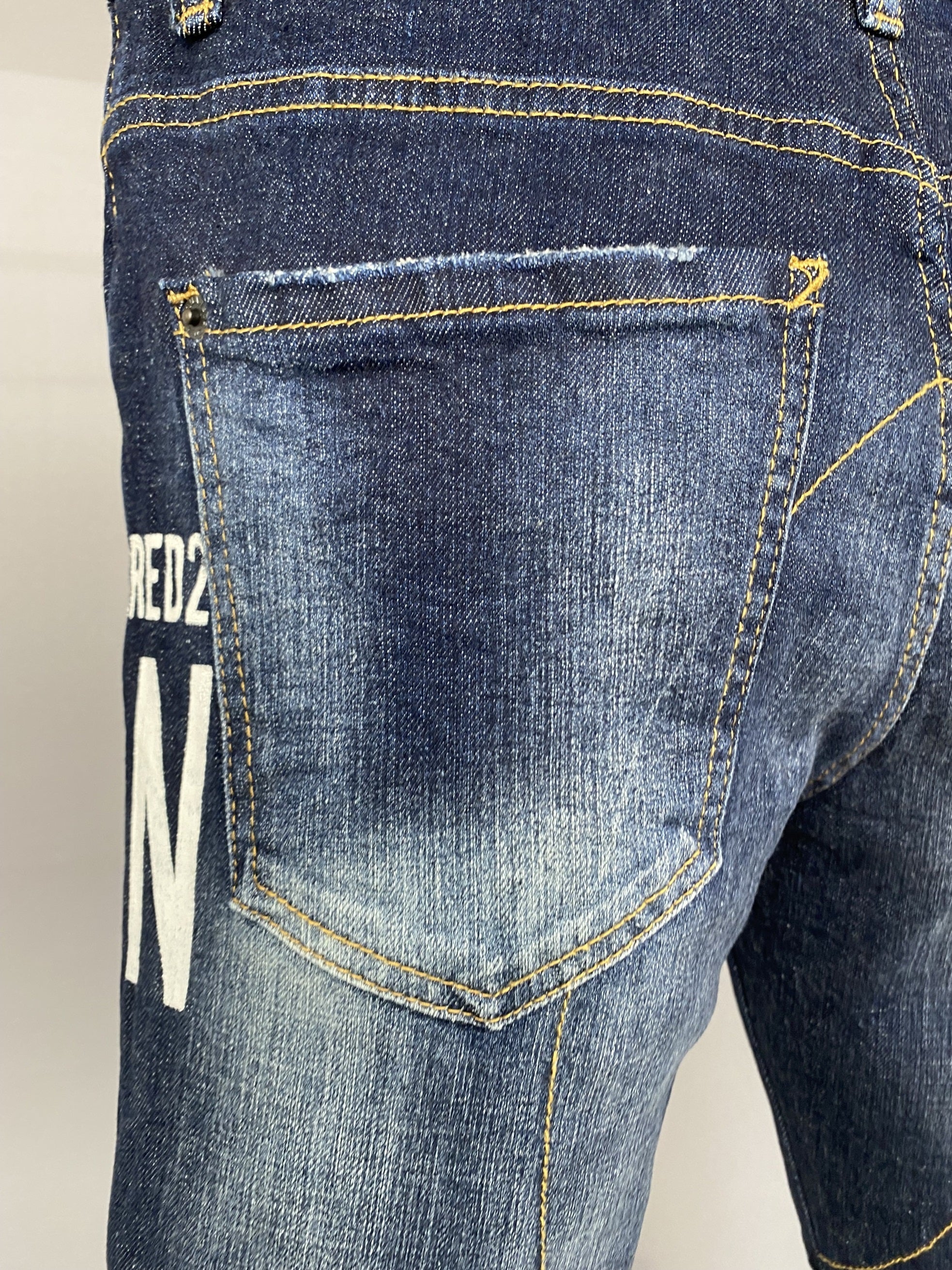 D2 Jeans