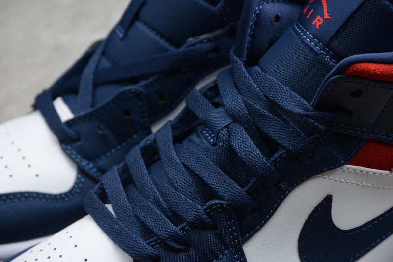AJ1 Mid