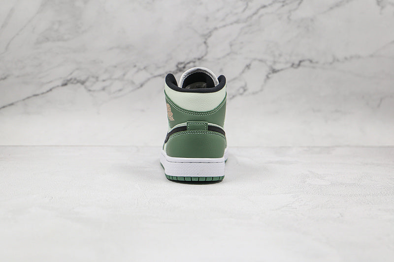 AJ1 Mid