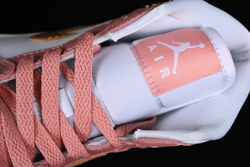AJ1 Mid