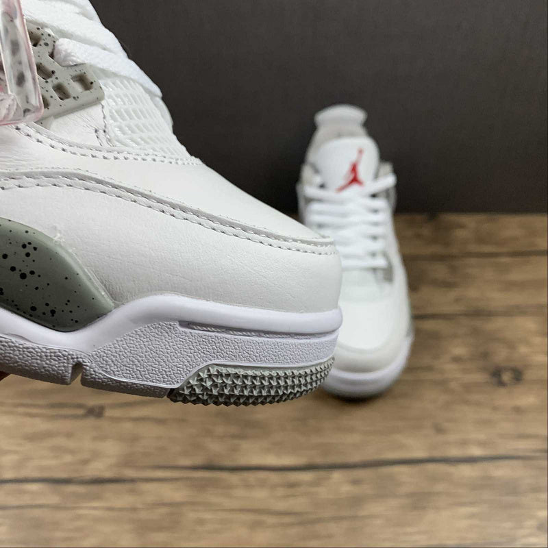 AJ4