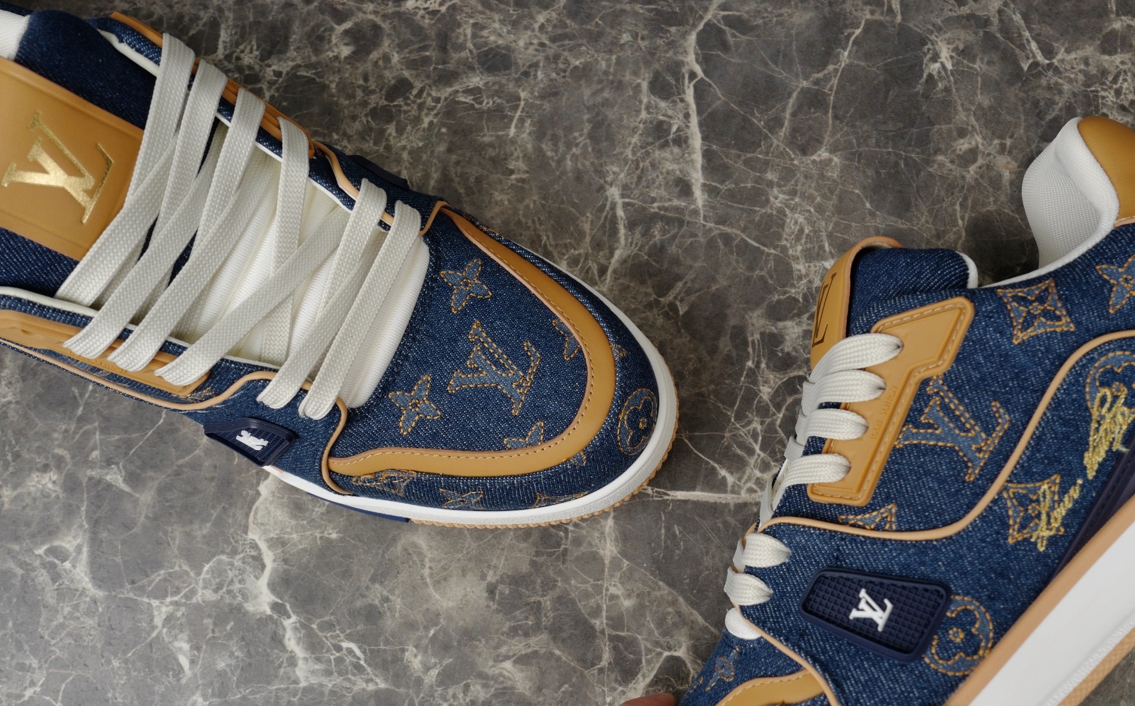 LV Sneakers