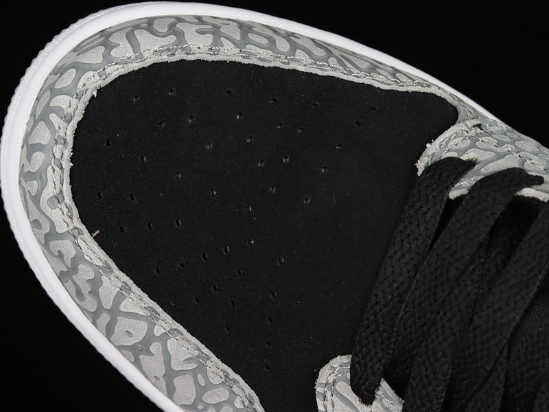 AJ1 Mid