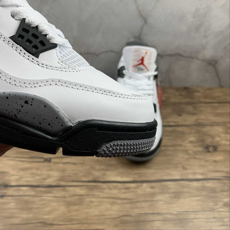 AJ4
