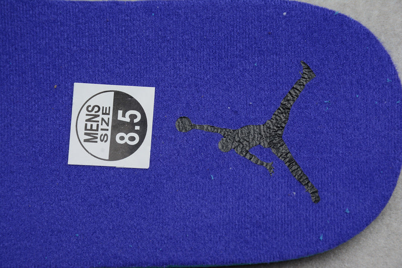 AJ1 Mid
