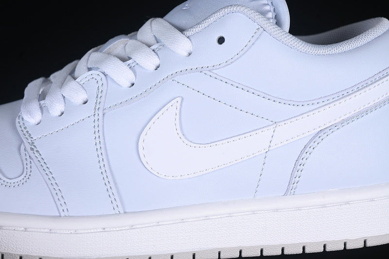 AJ1 Low