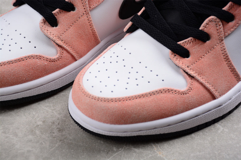 AJ1 Mid