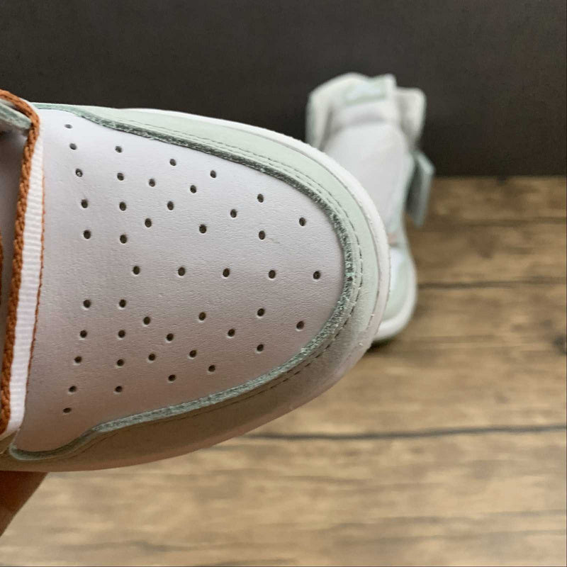 AJ1 High