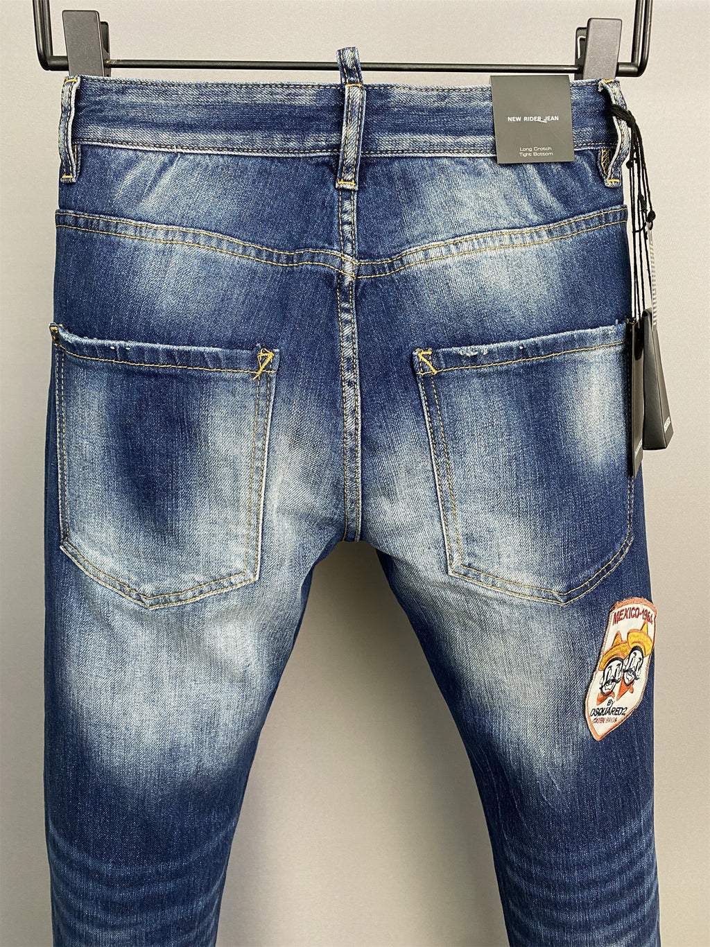 D2 Jeans