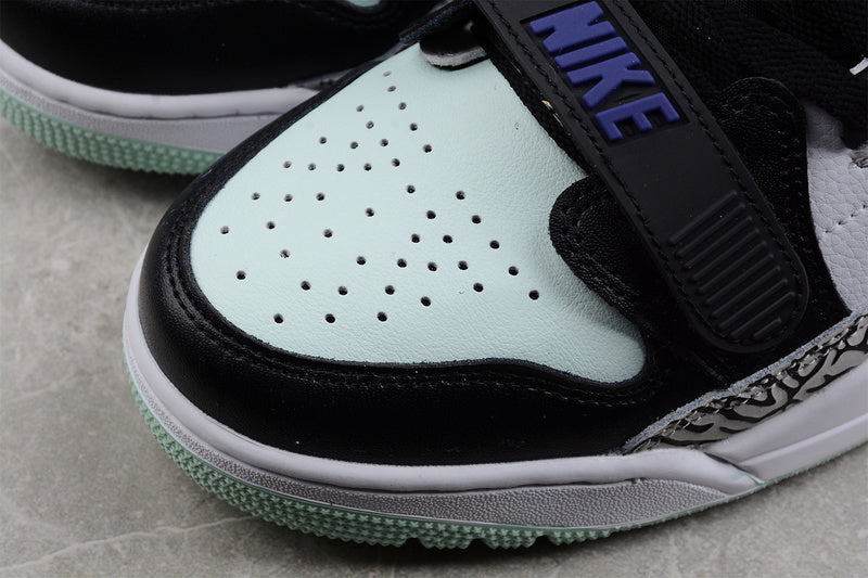 AJ1 High